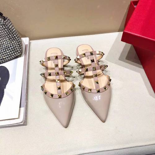 Picture of Valentino Shoes Women _SKUfw110362074fw